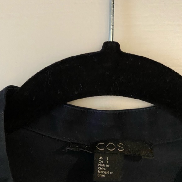 COPY - COS blouse, Navy, Align,size 2 - Picture 3 of 3